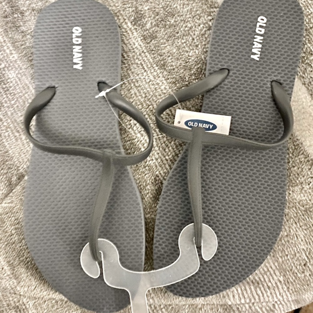 Old navy sandals BNWT
